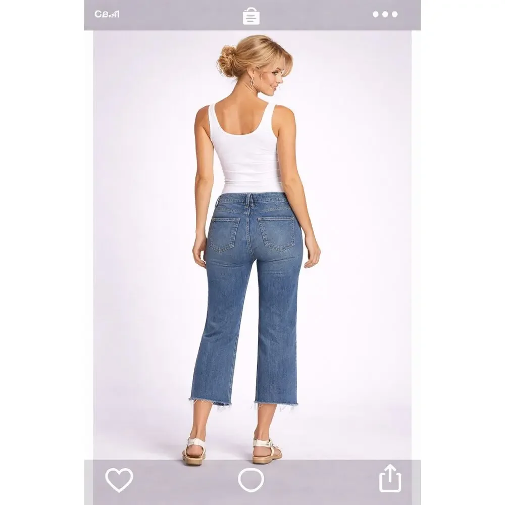 Good American Distressed Cropped Jeans - Picture 2 of 13